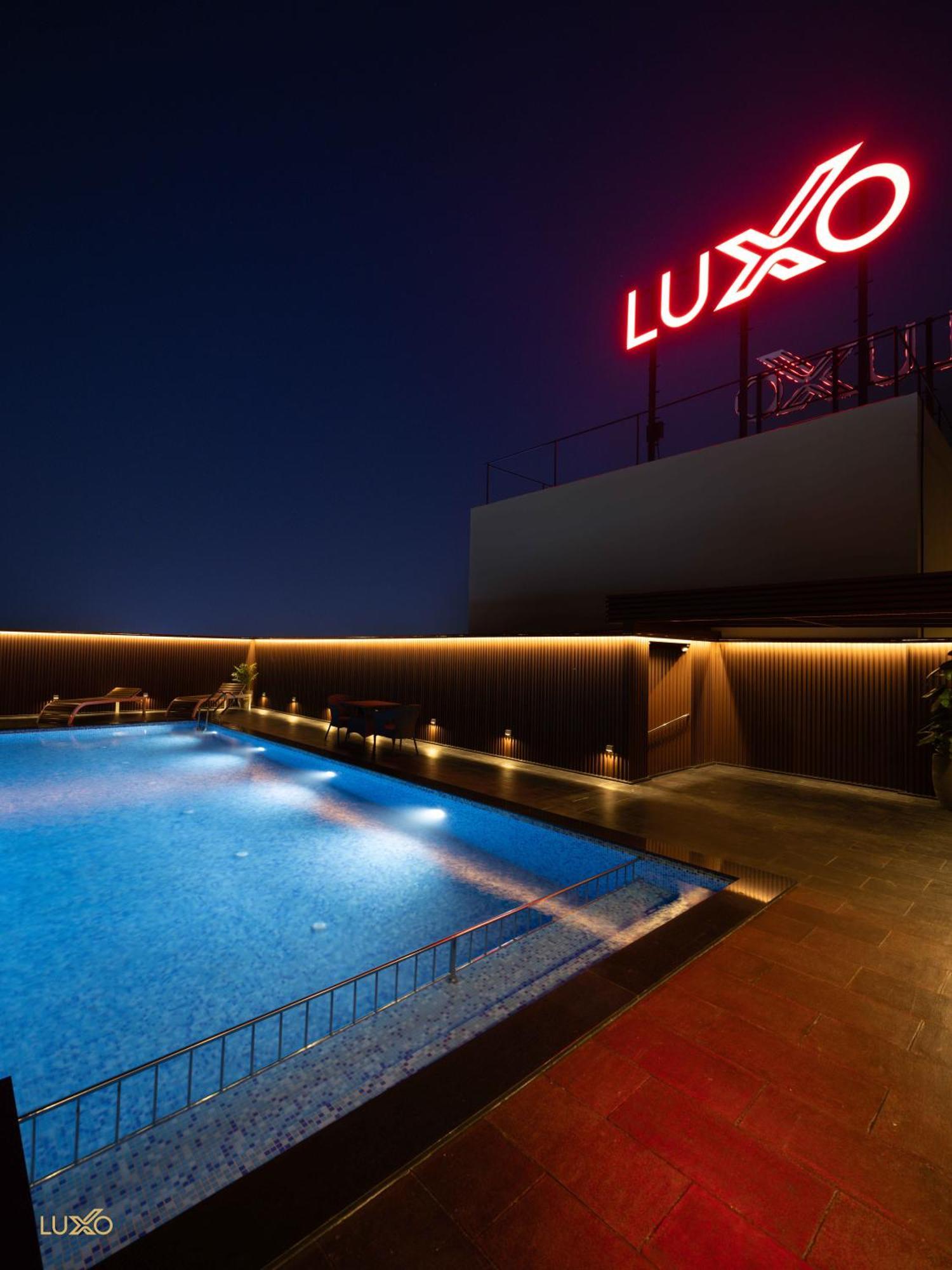 Luxo Kochi酒店 外观 照片